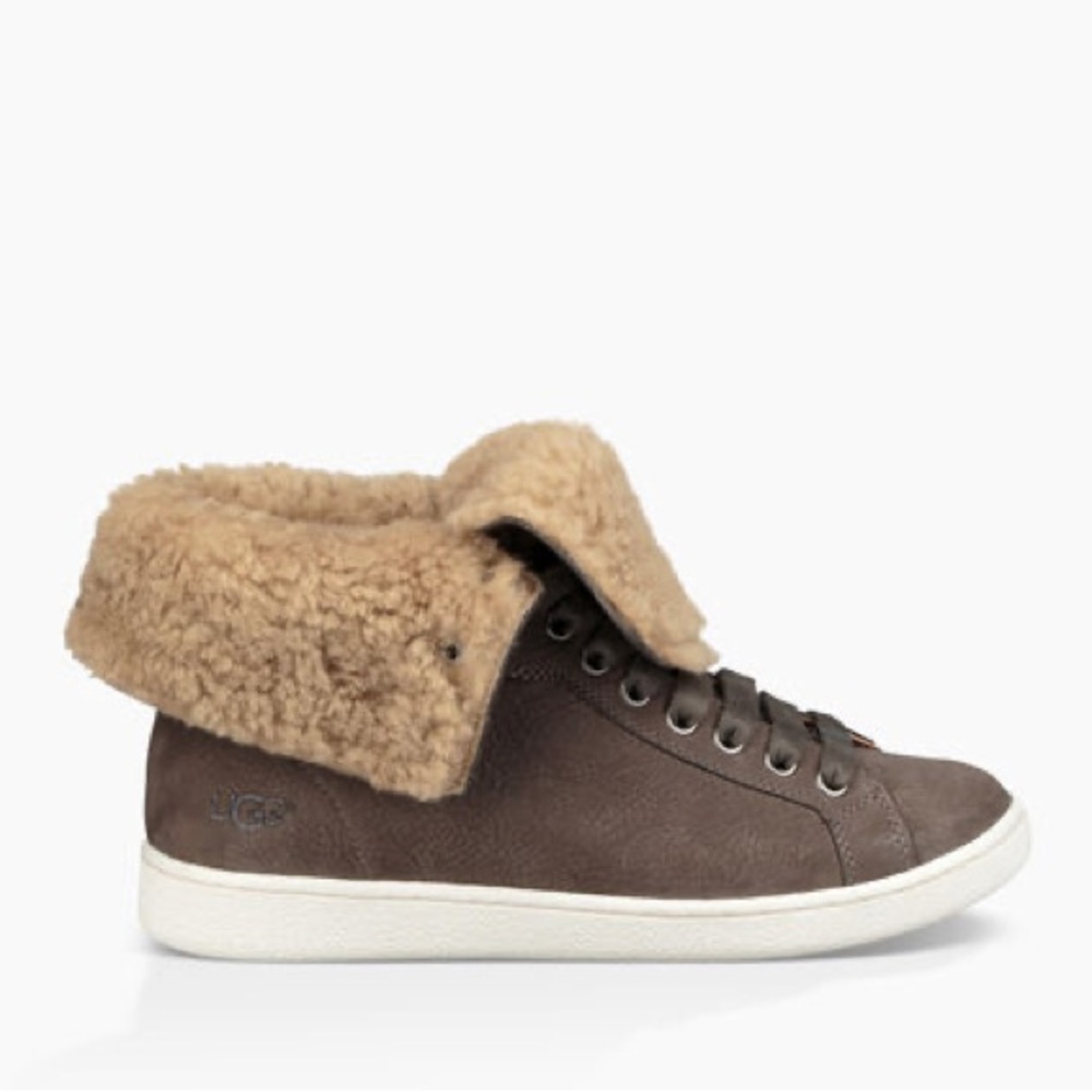 Ugg Starlyn foldable ankle boot
